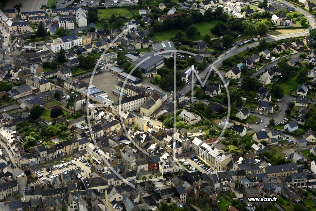 Photo arienne de Bain-de-Bretagne (Centre)