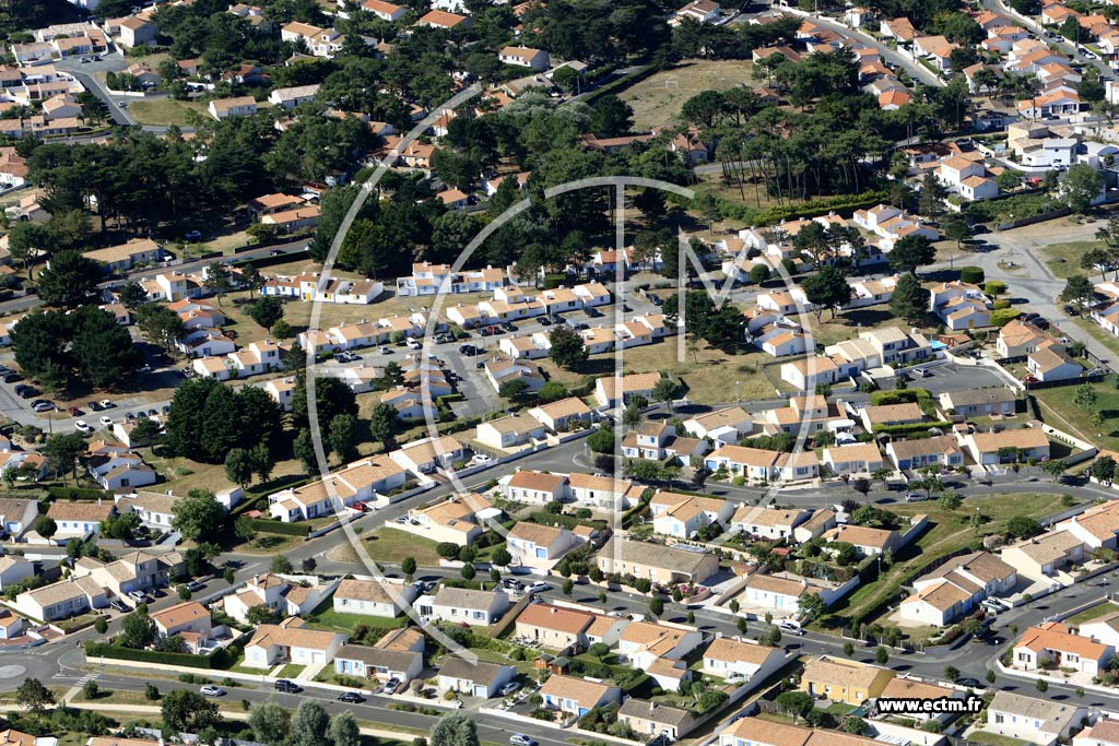 Photo arienne de Bretignolles-sur-Mer (les Fermes Marines)