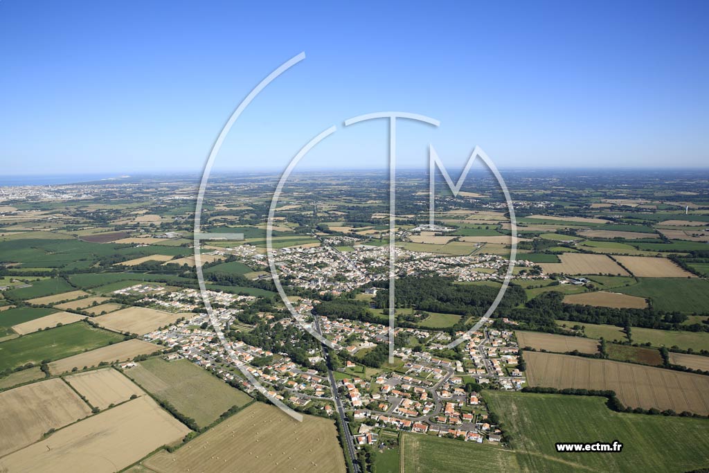 Photo arienne de L'Aiguillon-sur-Vie (la Grve)