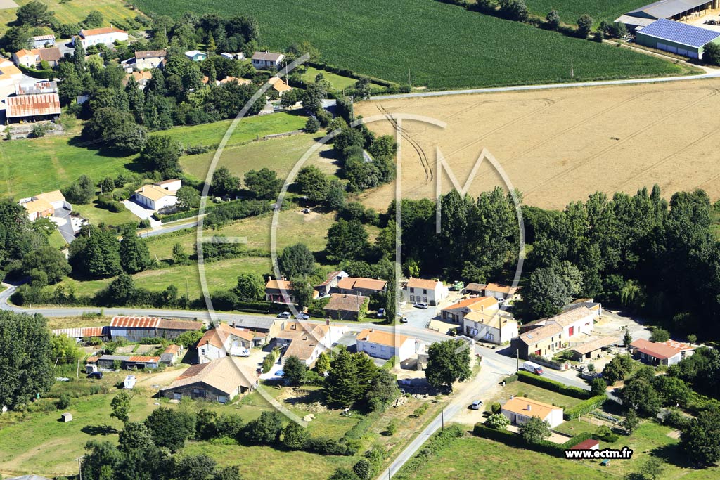 Photo arienne de La Gntouze (l'Idernire)