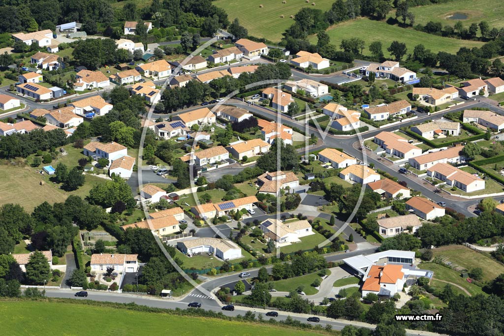 Photo arienne de Le Poir-sur-Vie