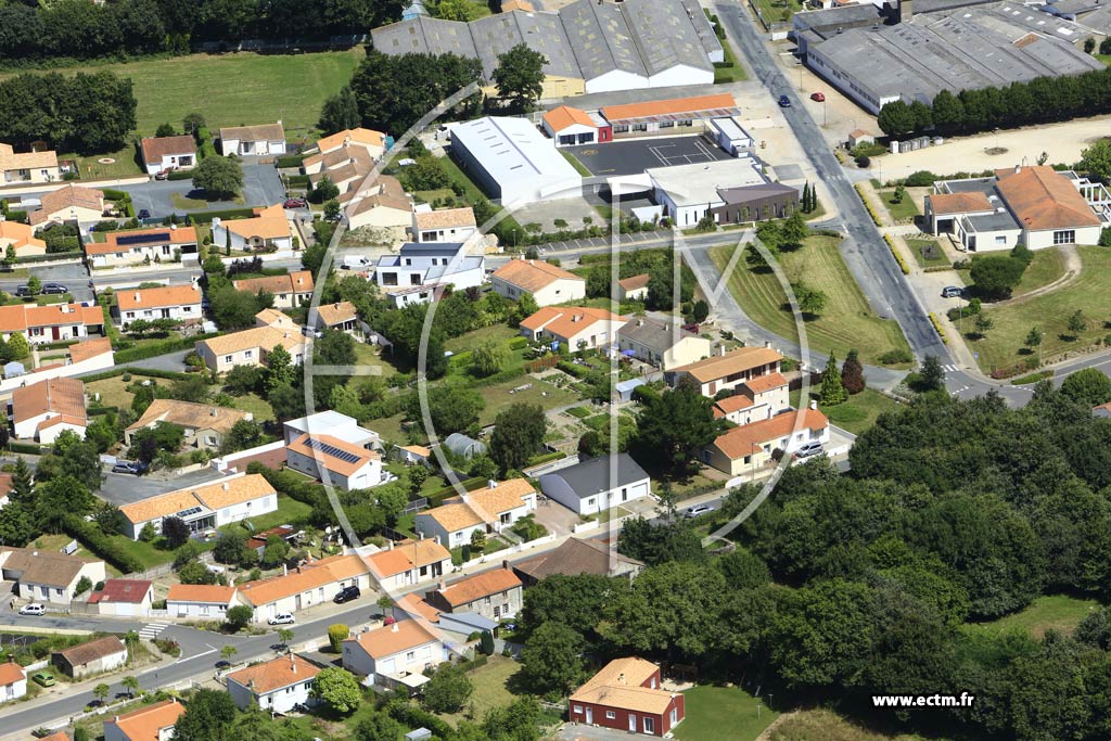 Photo arienne de Saint-Julien-des-Landes