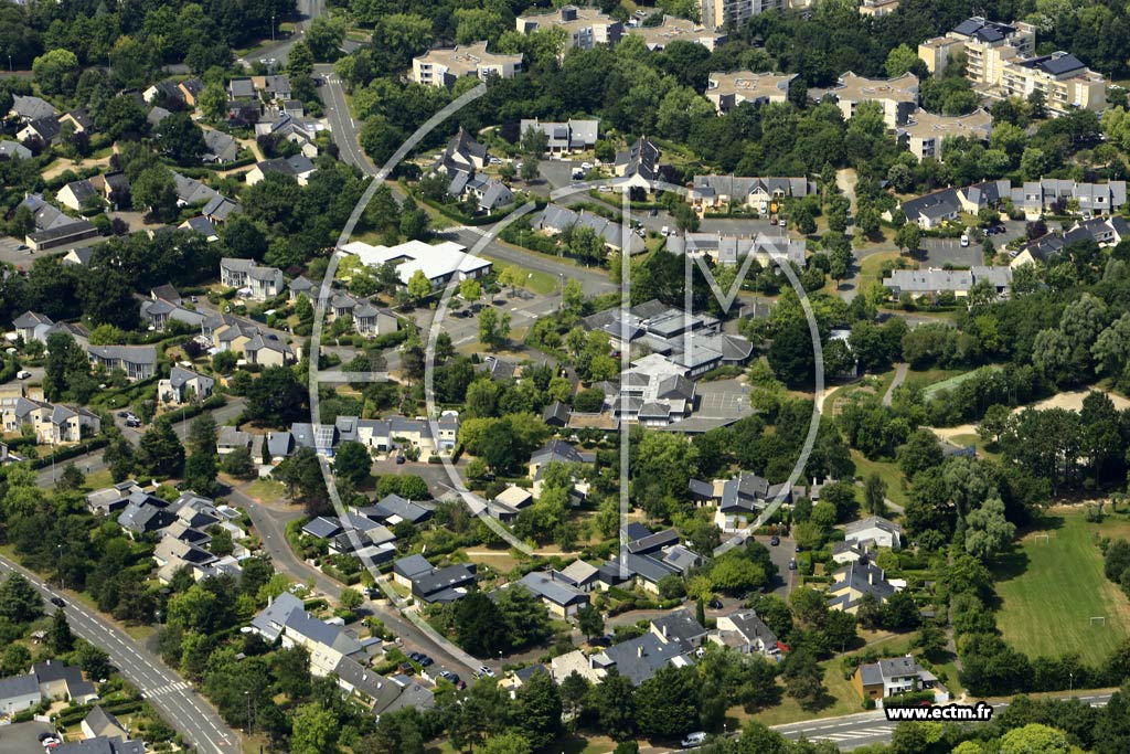 Photo arienne de Angers (Quartier du Lac de Maine)