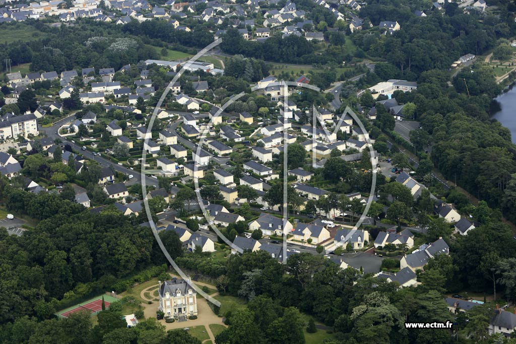 Photo arienne de Montreuil-Juign (le Haut Coudray)