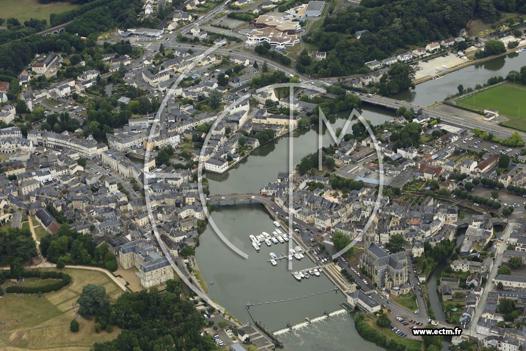 Photo arienne de Sabl-sur-Sarthe (Centre)