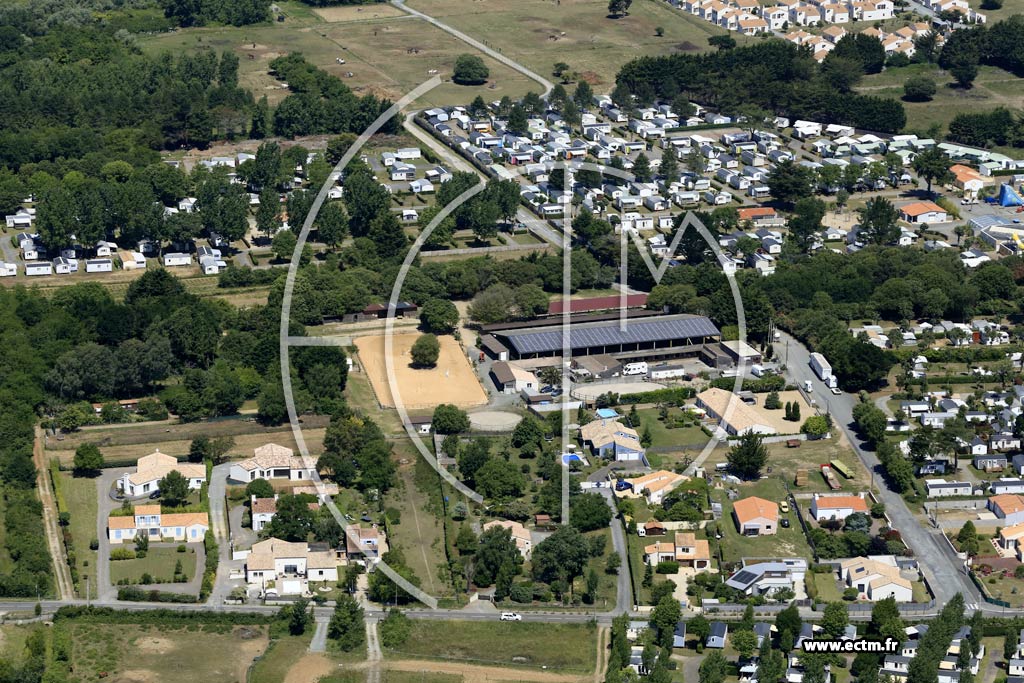 Photo arienne de Olonne-sur-Mer (la Loubine)