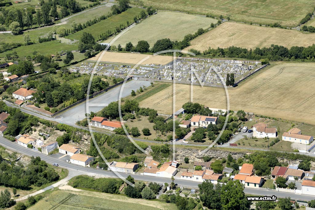 Photo arienne de Chaill-les-Marais (Village de l'An VII)