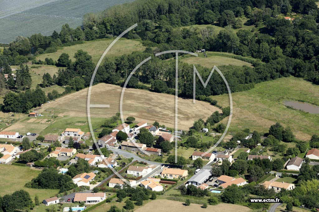 Photo arienne de Mareuil-sur-Lay-Dissais (la Nicolire)