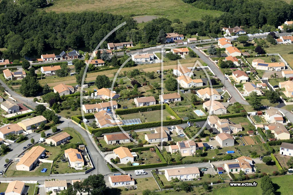 Photo arienne de Mareuil-sur-Lay-Dissais (le Pissebot)