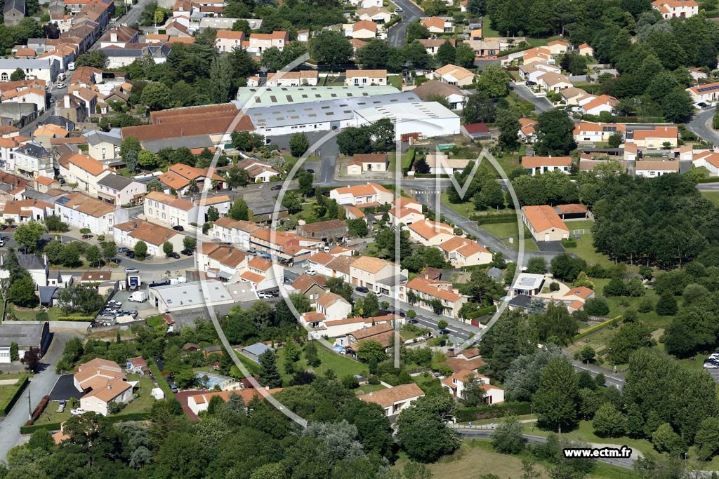 Photo arienne de L'Herbergement (Centre)