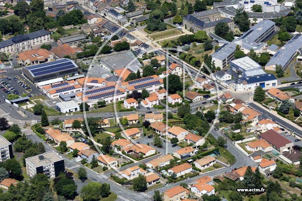 Photo arienne de Mortagne-sur-Svre (Bellevue)