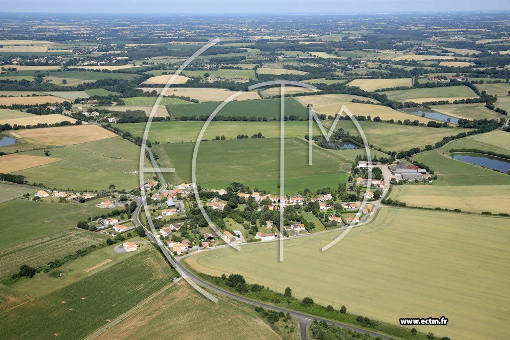 Photo arienne de Les Pineaux (Saint-Ouen)