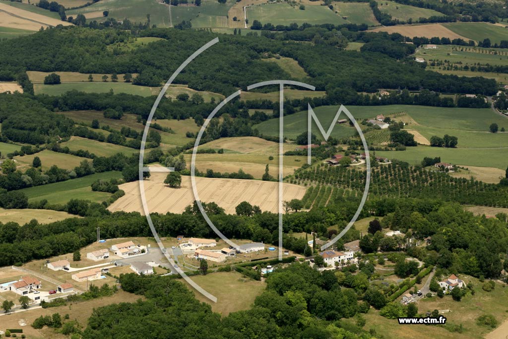 Photo arienne de Hautefage-la-Tour (Pech de Loubas)