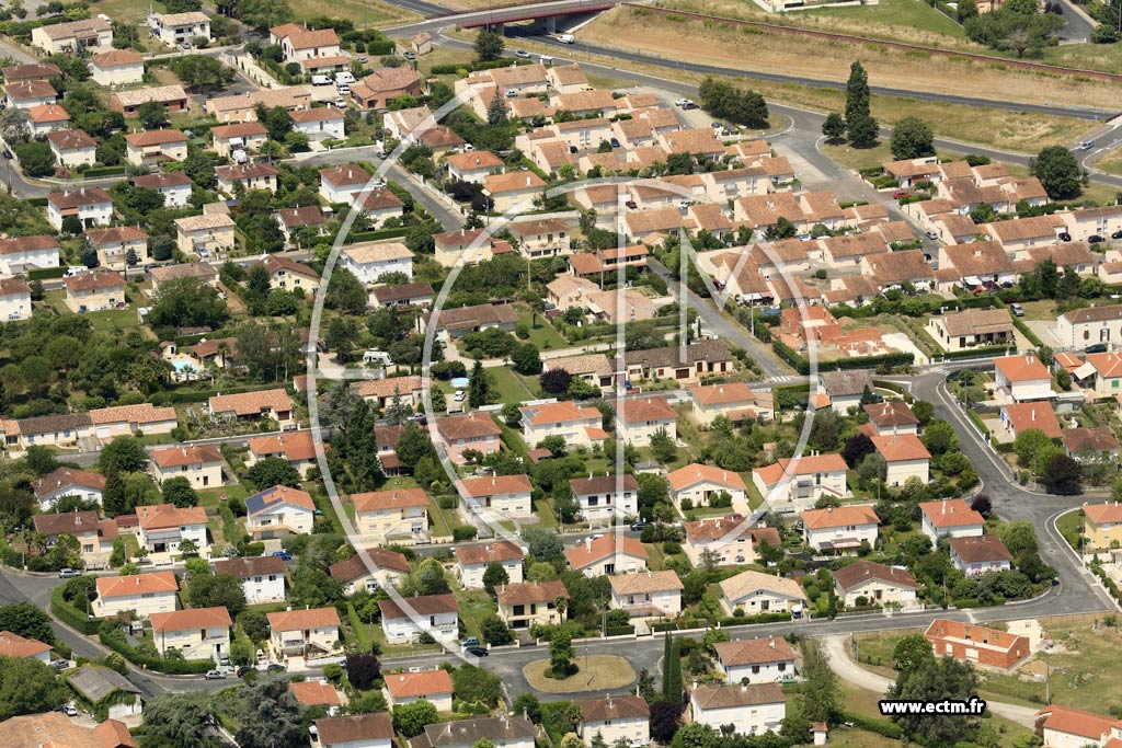 Photo arienne de Villeneuve-sur-Lot (Carrre)