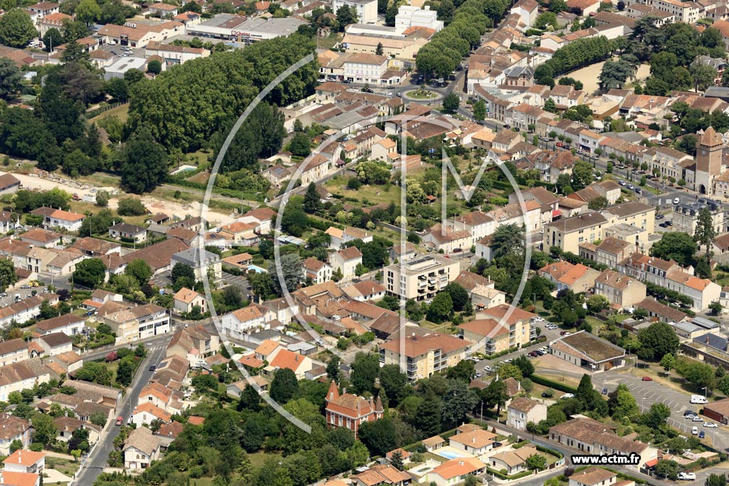 Photo arienne de Villeneuve-sur-Lot (Cocquard)