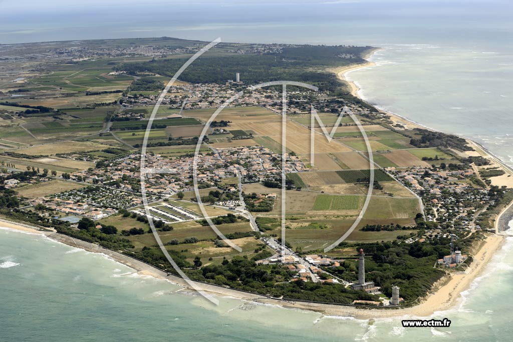 Photo arienne de Saint-Clment-des-Baleines (Pas du Groin)