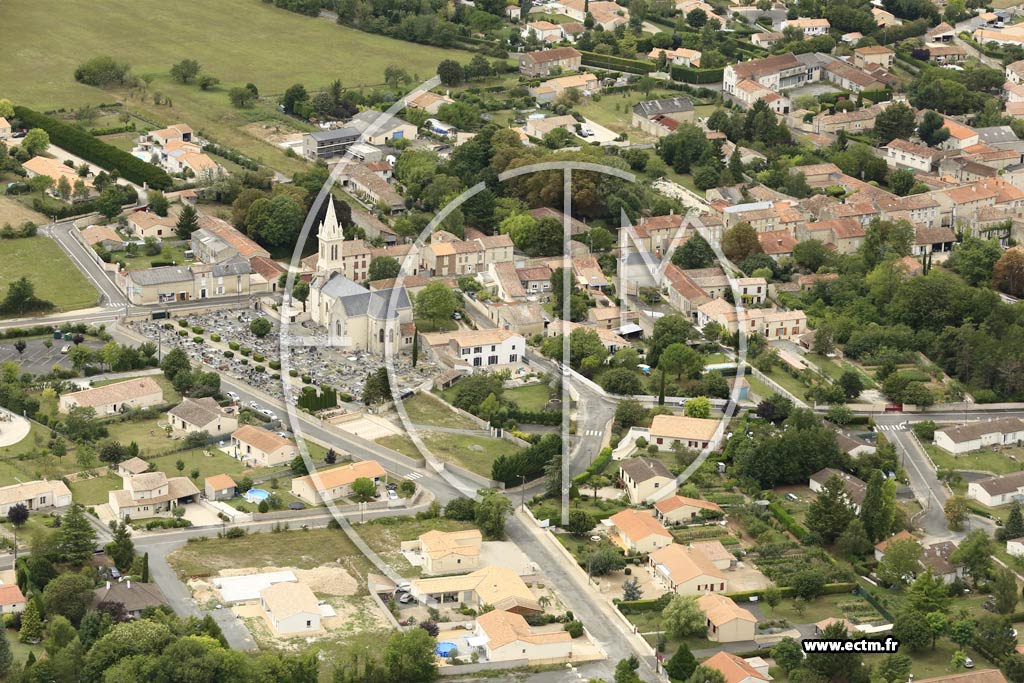 Photo arienne de Beauvoir-sur-Niort (Centre)