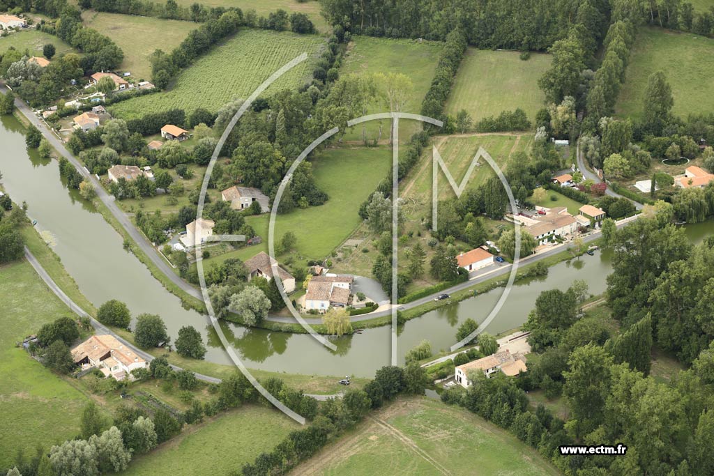 Photo arienne de Le Mazeau (Village de la Svre)