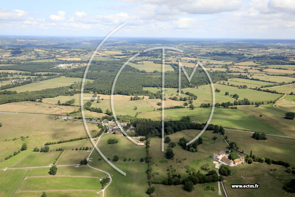 Photo arienne de Nonant-le-Pin (la Butte - Haras de Montaigu)