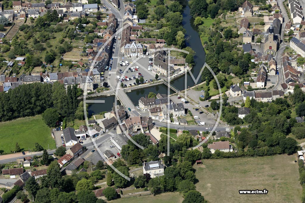 Photo arienne de Putanges-Pont-crepin