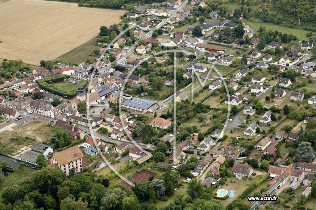 Photo arienne de Garennes-sur-Eure