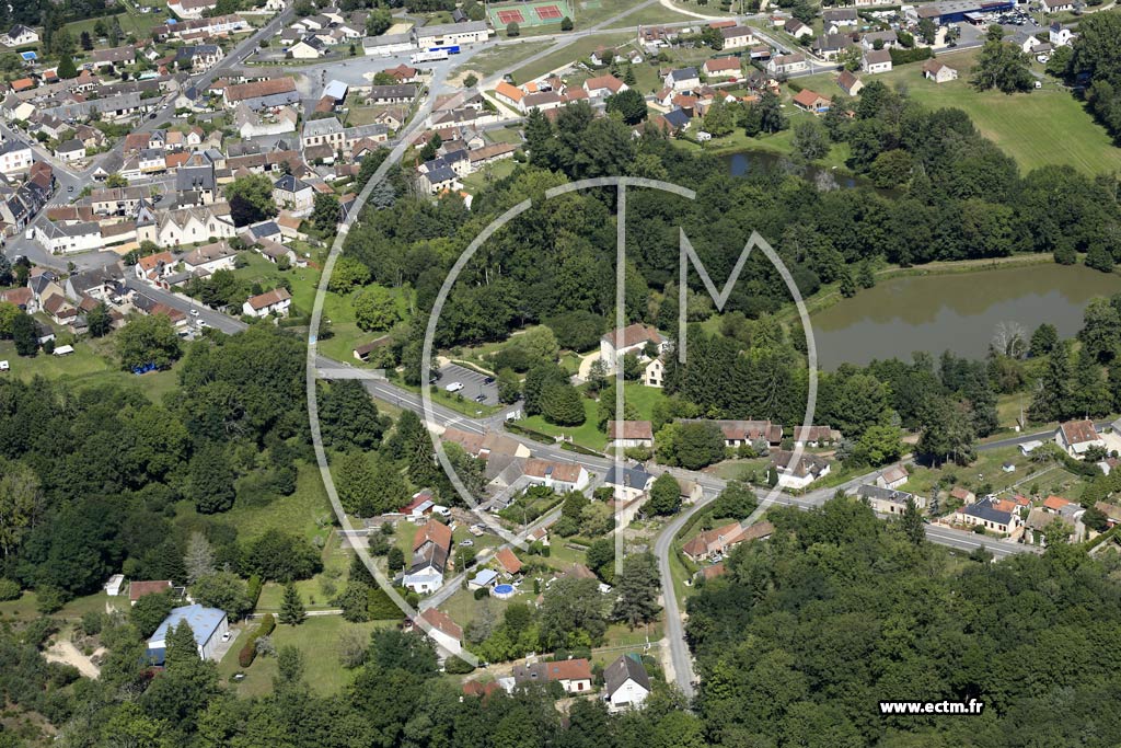 Photo arienne de Neuvy-sur-Barangeon (la Gare - le Moulin Gentil)