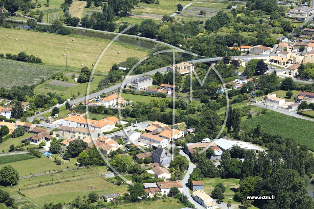 Photo arienne de La Taille (Le Port du Gu)