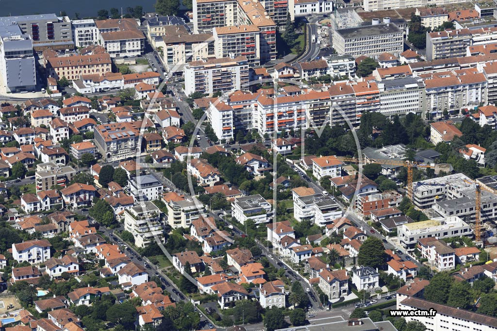 Photo arienne de Bayonne (Lachepaillet)