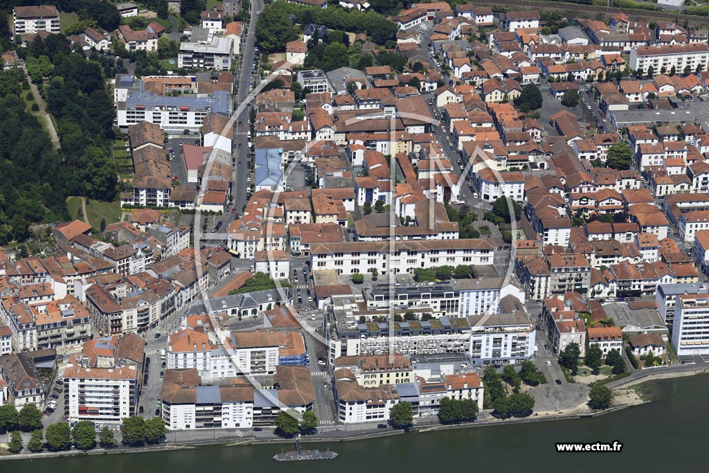 Photo arienne de Bayonne (Saint-Esprit)