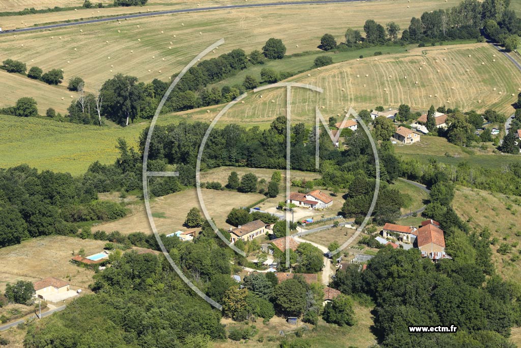 Photo arienne de Saint-Martin-de-Ribrac (les Meynards)