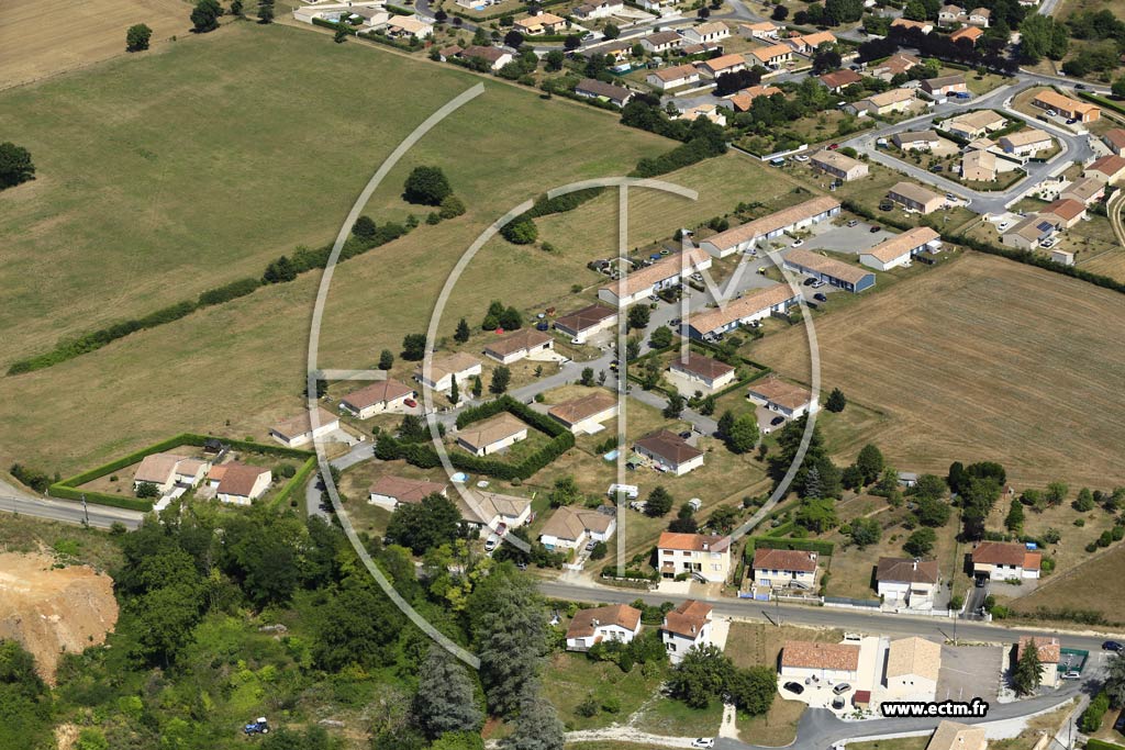 Photo arienne de Chasseneuil-sur-Bonnieure (la Nautire)