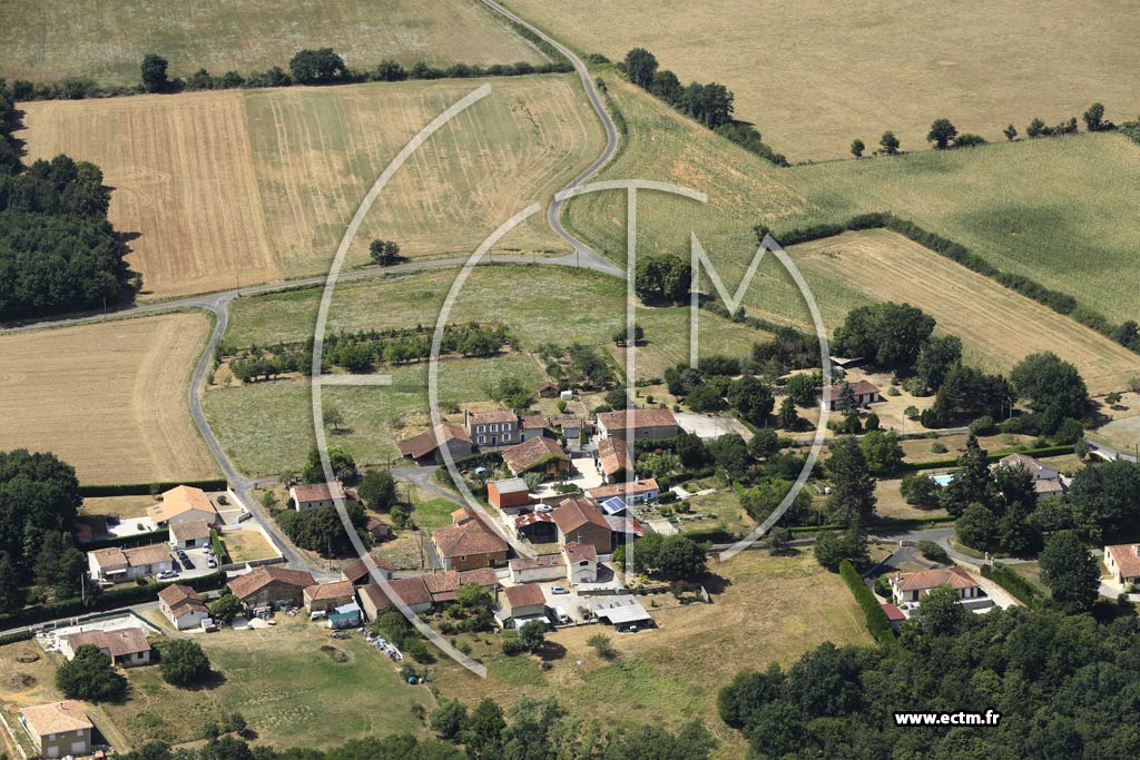 Photo arienne de Chasseneuil-sur-Bonnieure (Puygibaud)