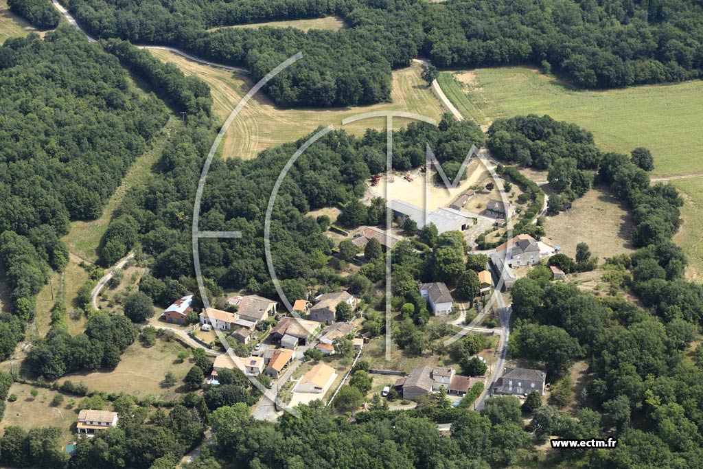 Photo arienne de Chazelles (la Chambaudie)