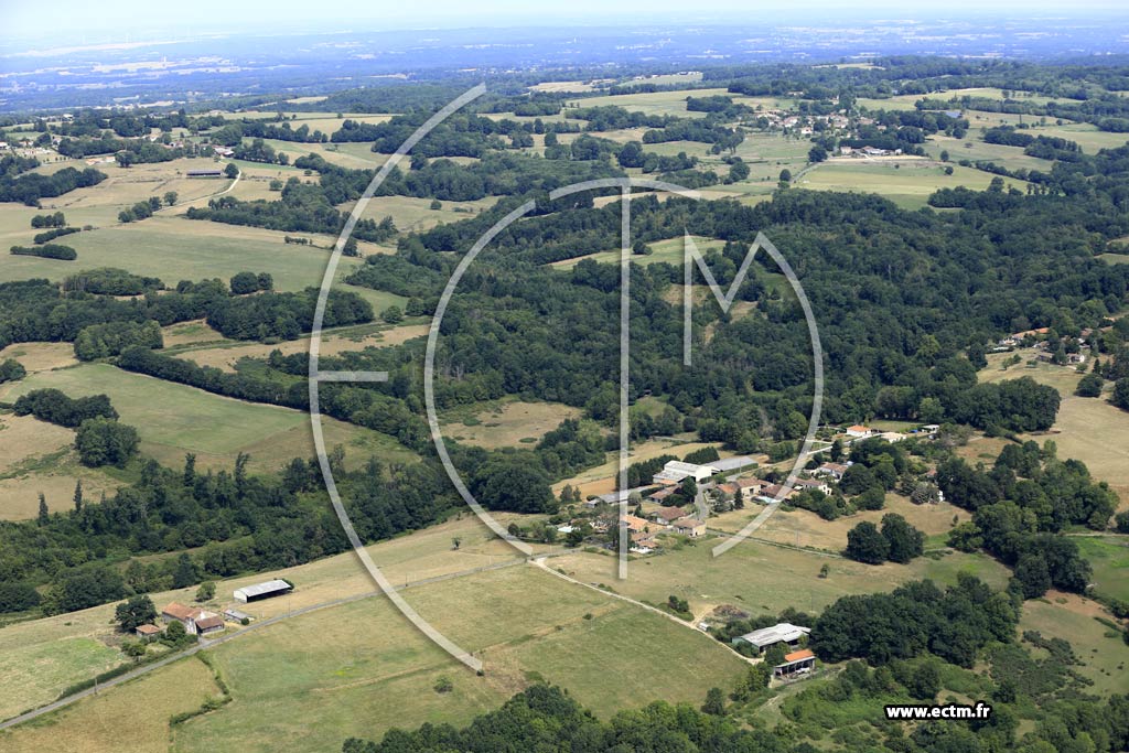 Photo arienne de Montbron (Chez Joubert)