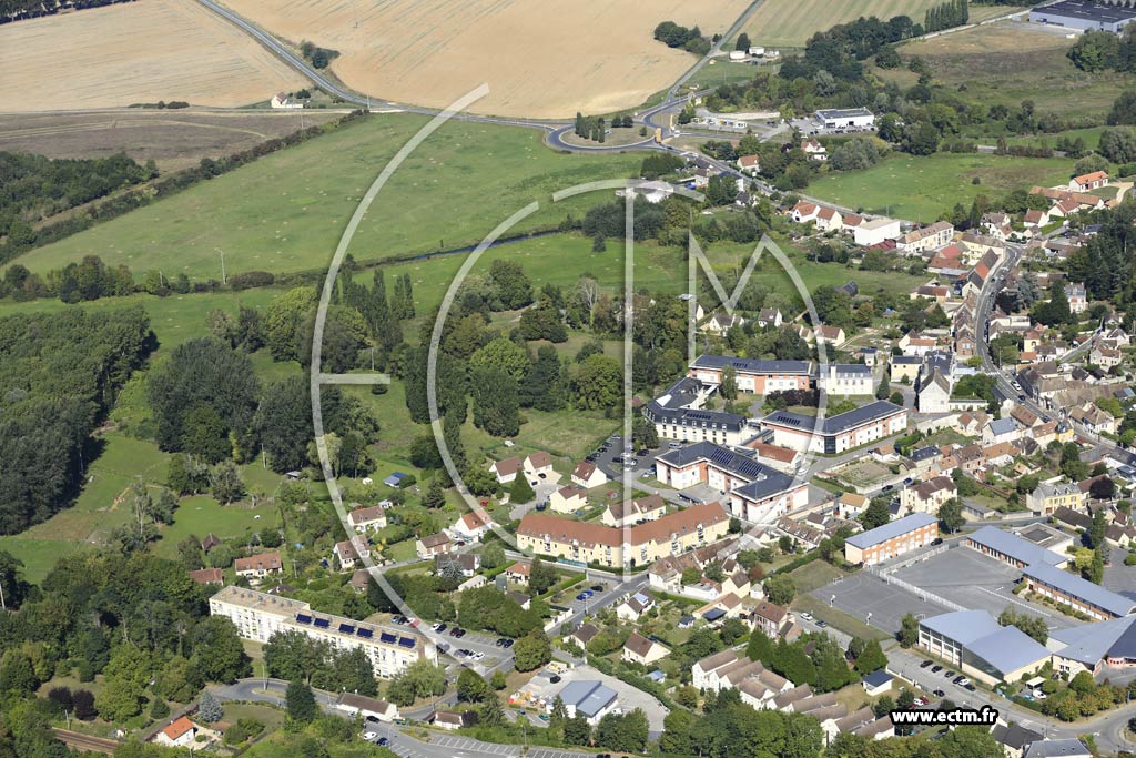 Photo arienne de Chaumont-en-Vexin (l'Aillerie)