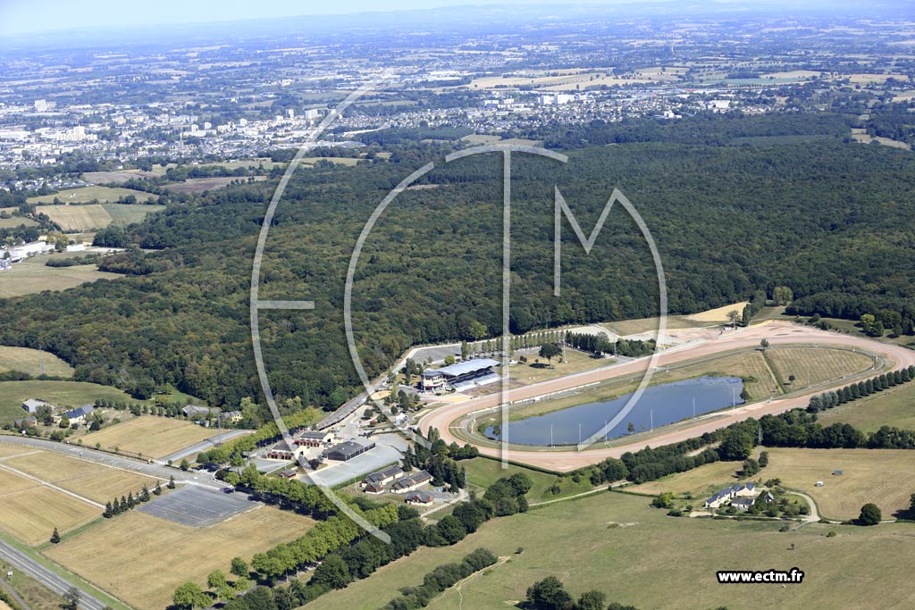 Photo arienne de Laval (Hippodrome de Laval Bellevue la Fort)