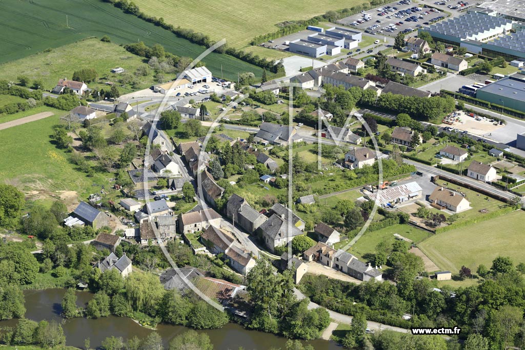 Photo arienne de Soug-le-Ganelon (Le Gu Ory)