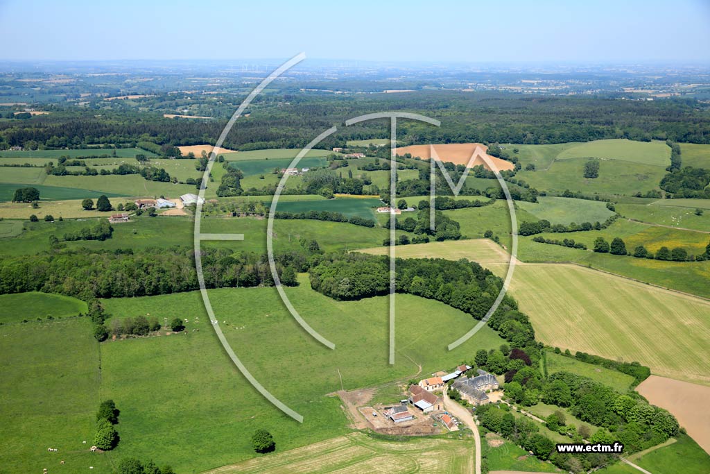 Photo arienne de Domfront-en-Champagne (Les Basses Valles)