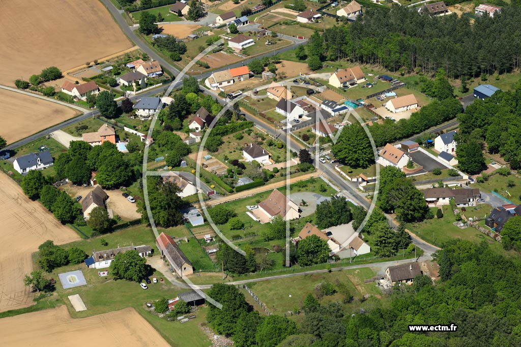 Photo arienne de Saint-Mars-la-Brire (La Tourerie)