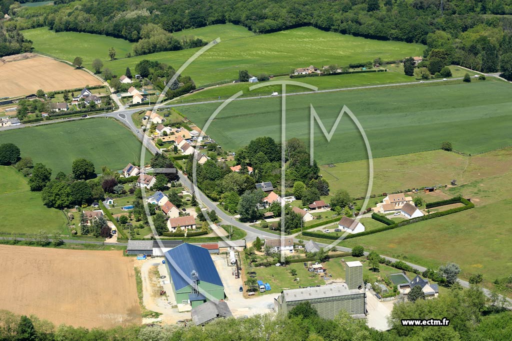 Photo arienne de Sill-le-Philippe (Le Chaple)