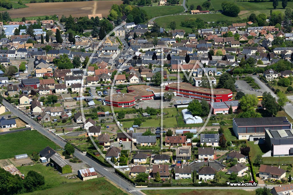 Photo arienne de Parign-l'vque (Mortray)