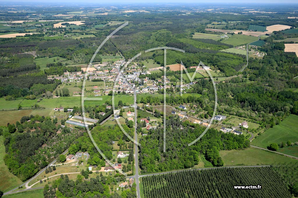 Photo arienne de Saint-Mars-de-Locquenay