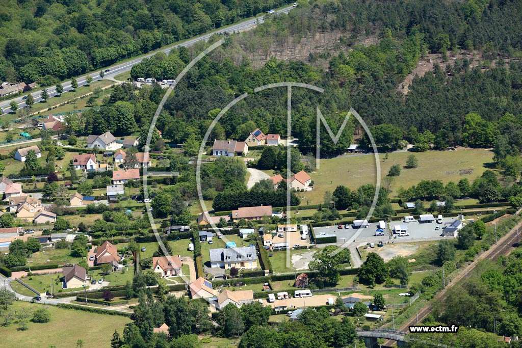 Photo arienne de Yvr-l'vque (Les Petites Landes du Polucan)