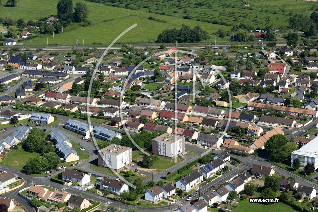 Photo arienne de La Suze-sur-Sarthe