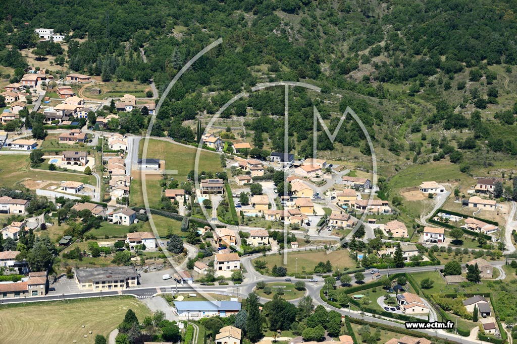 Photo arienne de Lachapelle-Sous-Aubenas (Les Faysses)