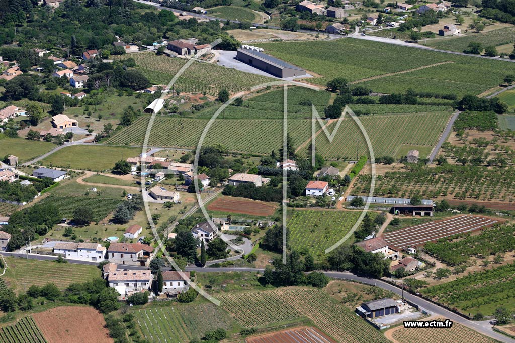 Photo arienne de Laurac-en-Vivarais (Le Plantier)