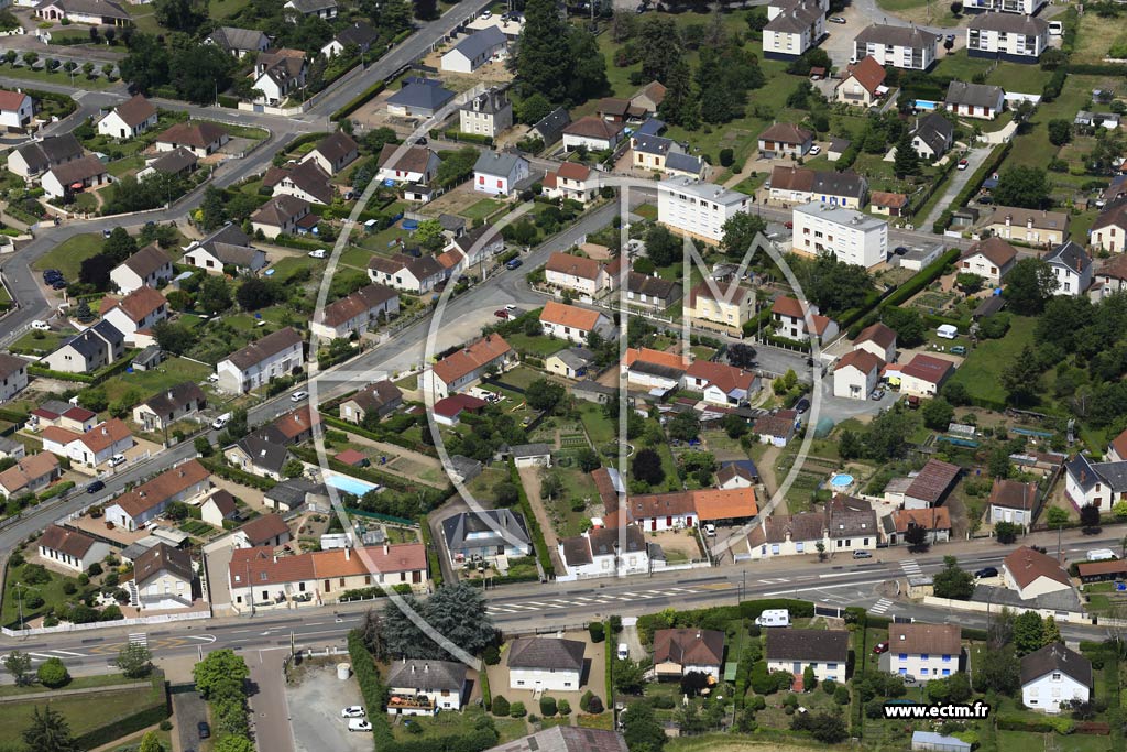 Photo arienne de Decize (Faubourg d'Allier)