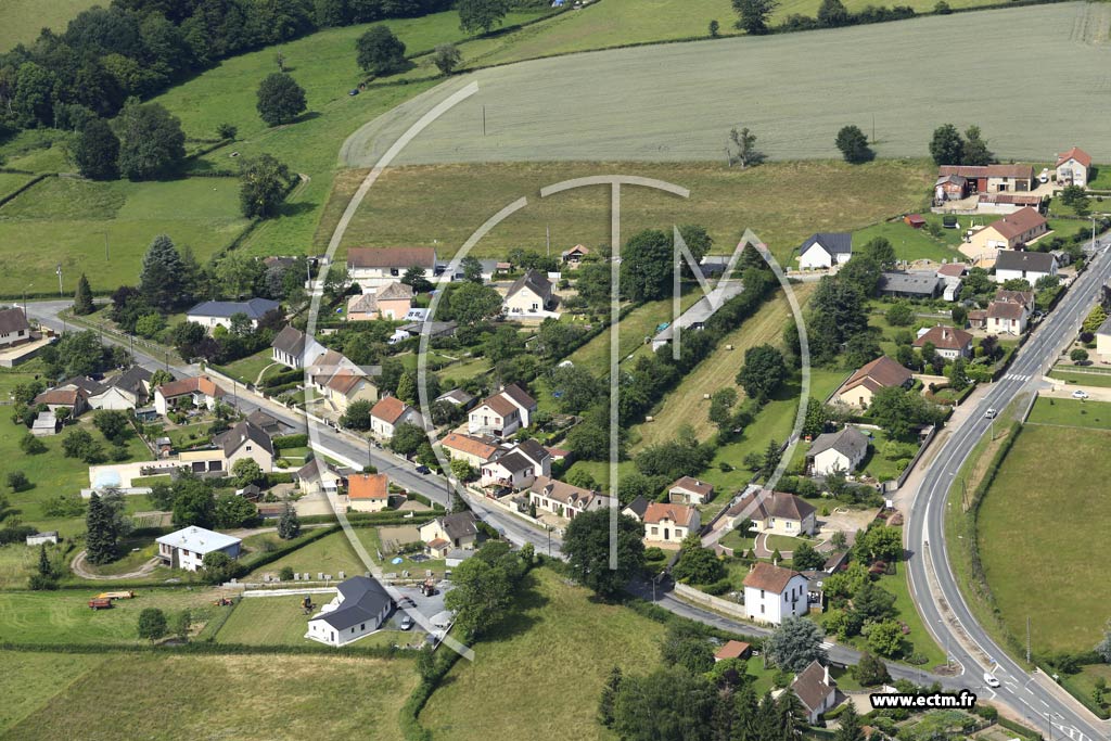 Photo arienne de Gueugnon (Le Reuil du Plessis)