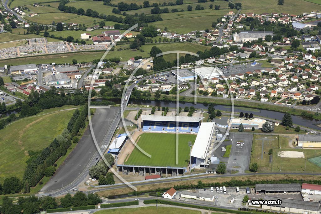 Photo arienne de Gueugnon (Stade Jean-Laville)